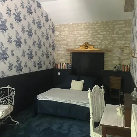 Manoir De Manapany Angliers (Vienne)